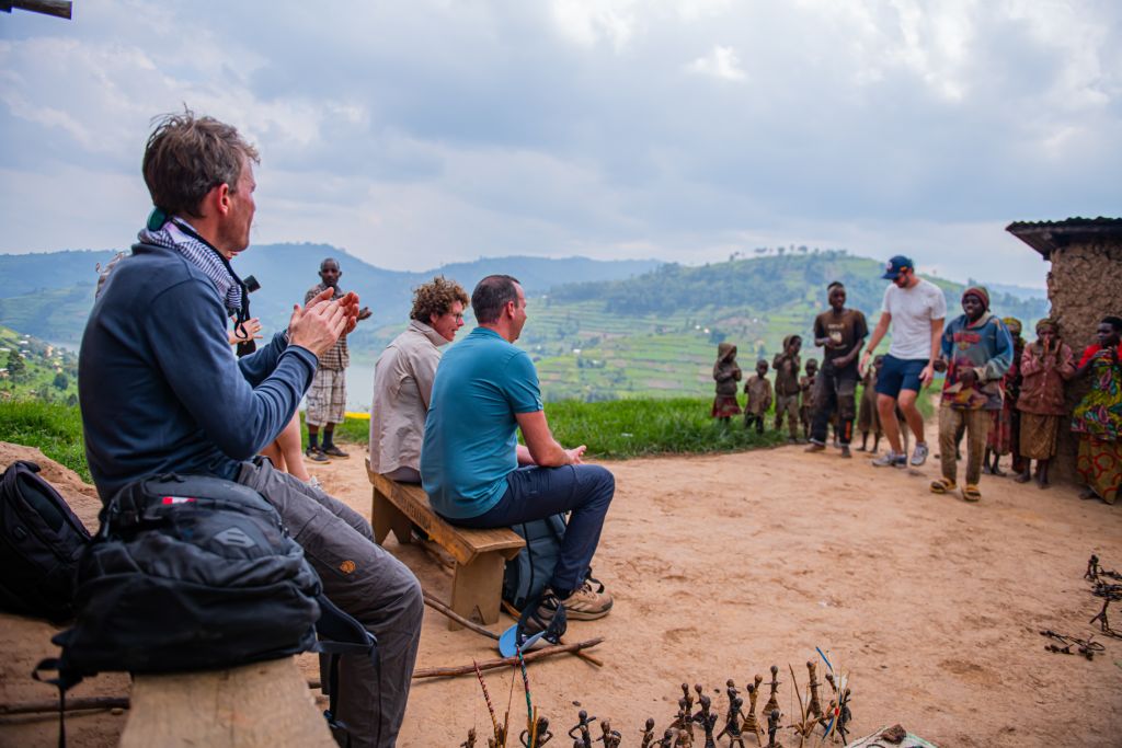 Activities to do around lake Bunyonyi with a local