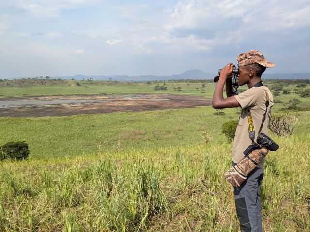 solo travel in Uganda with Hillary